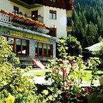 Le Campagnol Hotel 2*